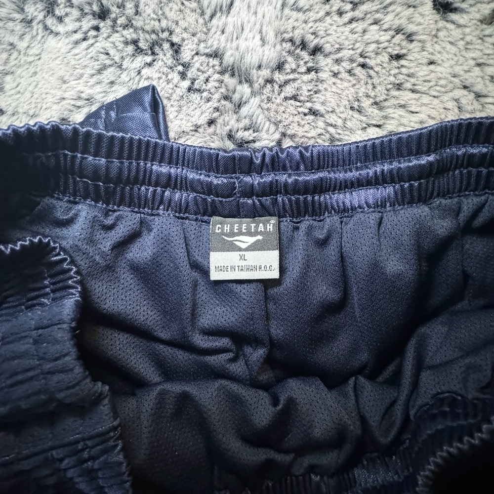 Sweat pants - Picture 2 of 3